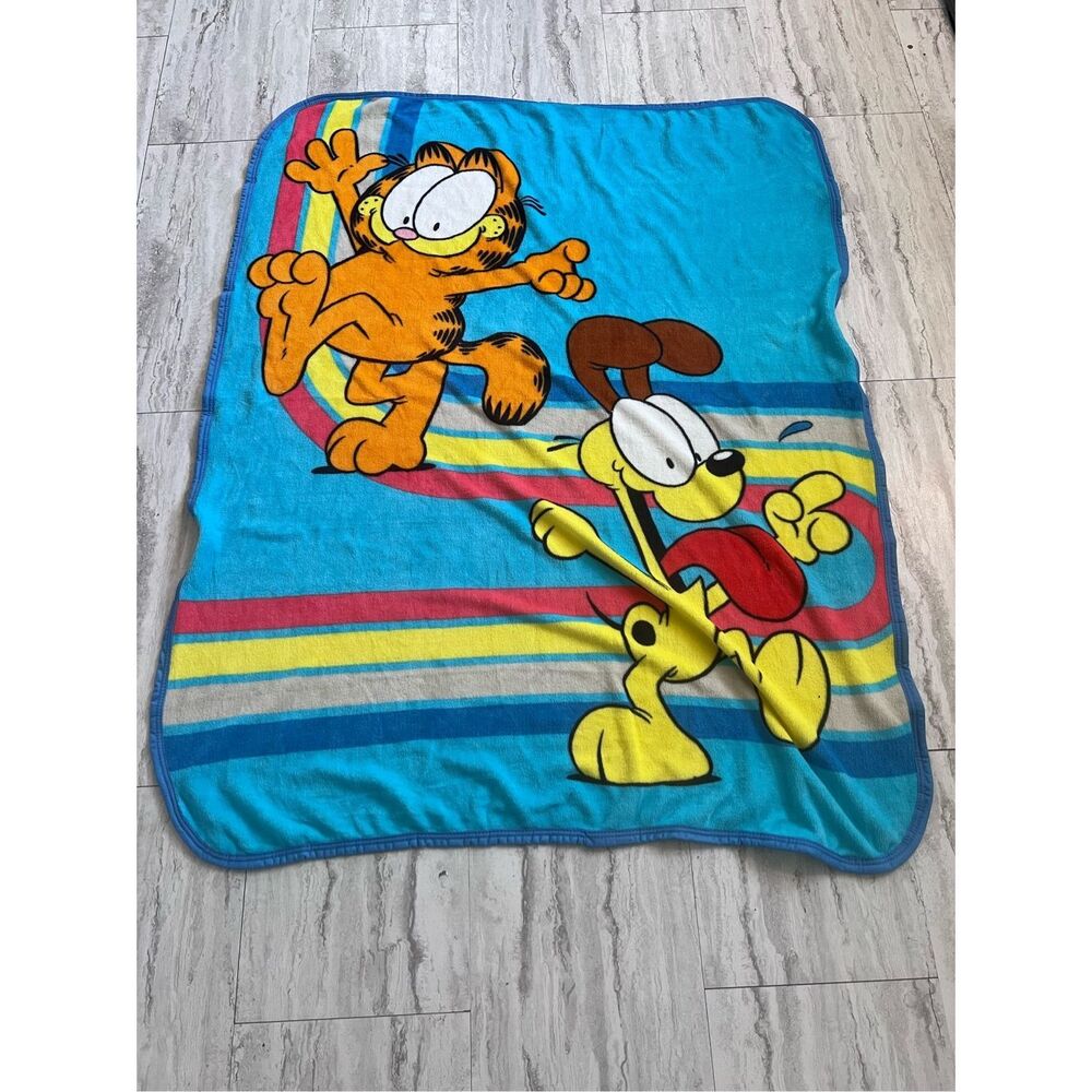 Garfield "House Pets" Kids 46" x 60"‎ Coral Fleece Throw Blanket-